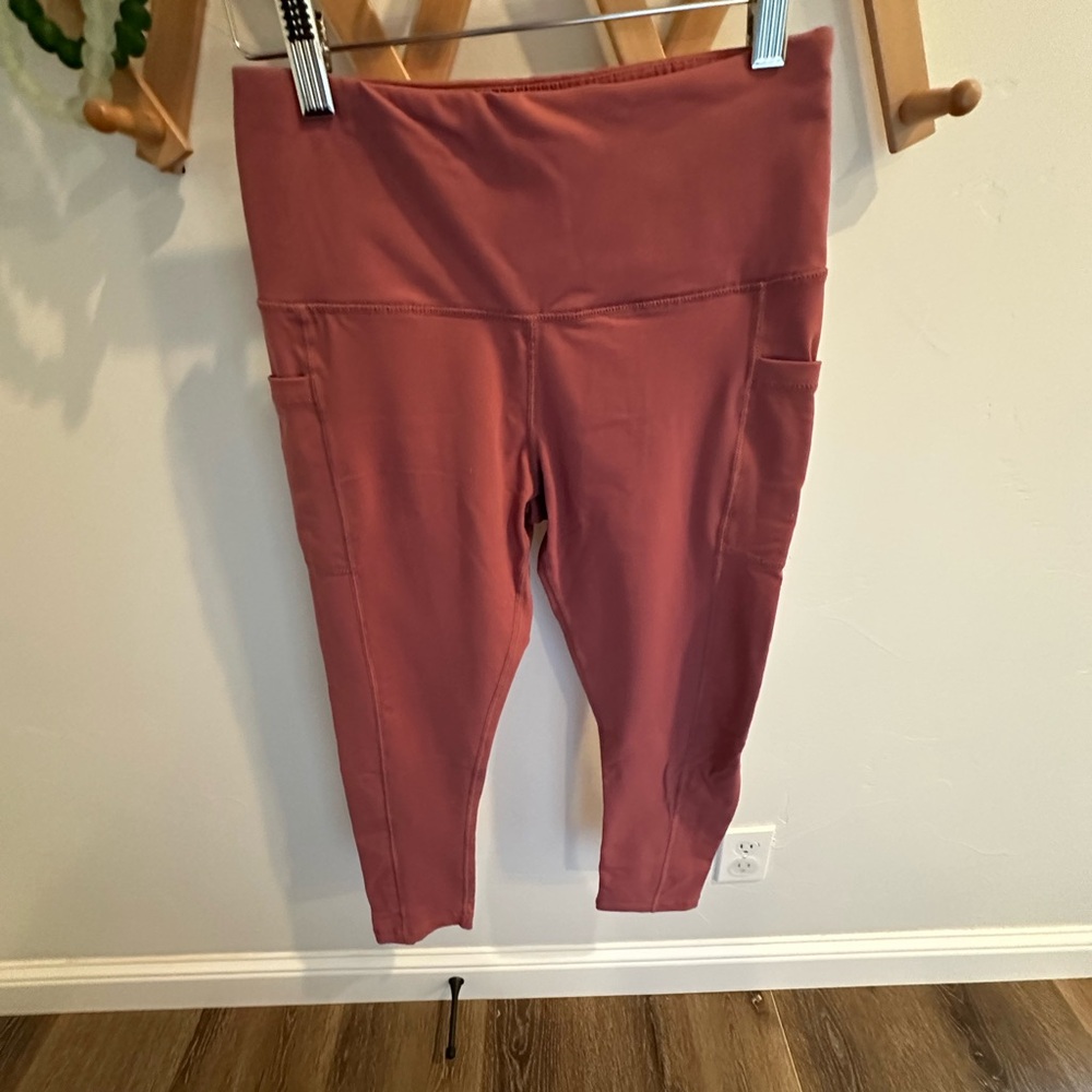 Senita Athletics Sienna Leggings with Pockets